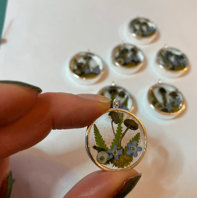 Pendant Mushroom